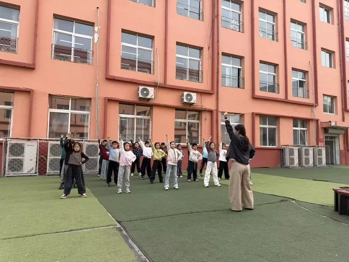 文章附图