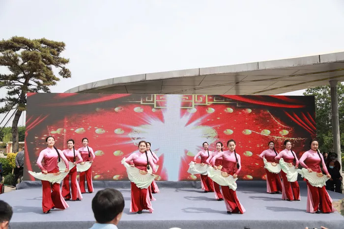 文章附图